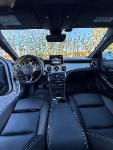 2017 Mercedes GLA250 Loaded, like new - Photo 9