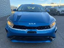 2022 Kia Forte EX IVT - Photo 2