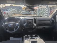 2022 Chevrolet Silverado 1500 Custom 4WD Crew Cab 6'7' Box - Photo 9