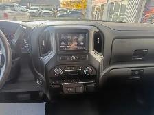 2022 Chevrolet Silverado 1500 Custom 4WD Crew Cab 6'7' Box - Photo 14