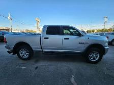 2017 Ram 2500 SLT 4x4 Crew Cab 6'4' Box - Photo 4