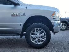 2017 Ram 2500 SLT 4x4 Crew Cab 6'4' Box - Photo 10