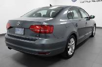 2016 Volkswagen Jetta - Photo 3