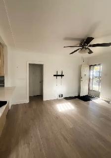 Renovated 2 Bedroom Mainfloor House - Photo 5