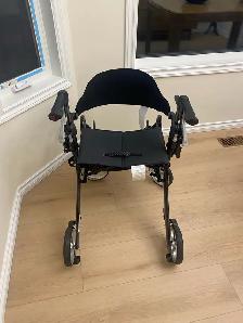 wheelchair - Photo 2