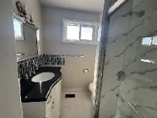 Detached House for Rent 3 bedroom, 1.5 washroom, 2 parking - Photo 13