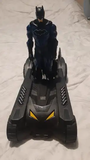 BATMAN AND BATMOBILE
