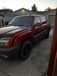 2003 Chevy Avalanche 5.3L  1500, Z71, 4X4 - Photo 2