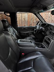 2003 Chevy Avalanche 5.3L  1500, Z71, 4X4 - Photo 6
