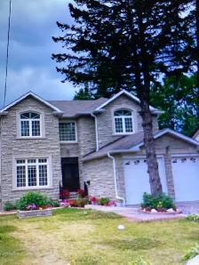 Walk Out Basement Apartment