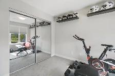 2,175 Sq Ft Lot with Fee-Free 3 Bed Uplands Townhome - Photo 10