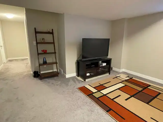 A Cozy, Furnished Room for rent in Panorama HIlls, NW of Calgary