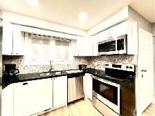 Super nice 3 bdr, 2 washrooms main floor house in Etobicoke - Photo 7