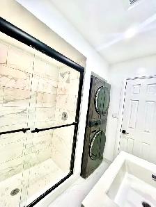 Super nice 3 bdr, 2 washrooms main floor house in Etobicoke - Photo 10