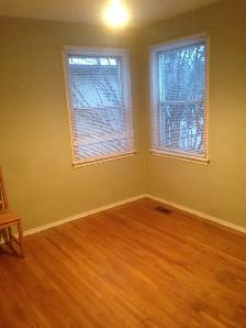 Beautiful House for Rent Bonnie Doon/Idylwylde - Photo 2