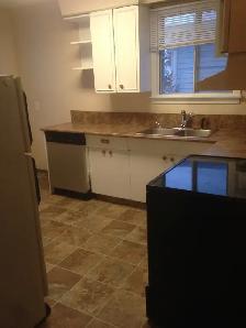 Beautiful House for Rent Bonnie Doon/Idylwylde - Photo 4