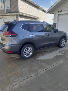 2018 Nissan Rogue - Photo 4