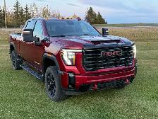 2025 GMC AT4 3500 - Photo 2
