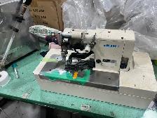 Many Industrial sewing machines and equipment/ Machine à coudre - Photo 9
