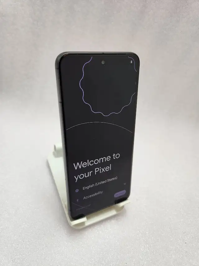 Google Pixel 8 128gb Black Unlocked 3 Months Warranty W/Charger