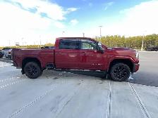 2024 GMC Sierra 3500HD AT4 - Photo 10
