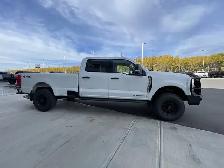 2026 Ford Super Duty F-350 SRW XLT - Photo 10