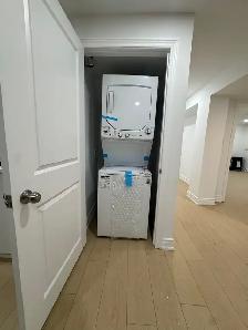 2 Bedroom 1 Bathroom Basement Apartment - Photo 4