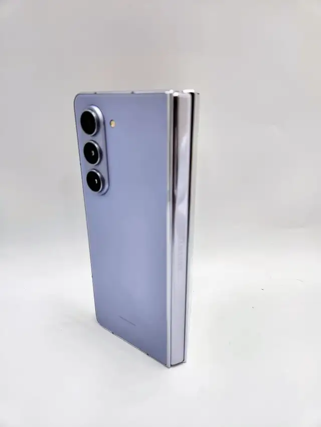 Google pixel 10ProFold256gb Black 3 Months Warranty W/Charger