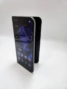 Google Pixel 9ProFold 256gb 3 Months Warranty - Photo 2