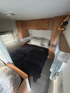 2001 Prowler Camping Trailer - Photo 6