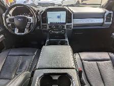 2022 Ford F-350 Lariat 6.7L Diesel/Nav/Pano Sunroof/Camera - Photo 12