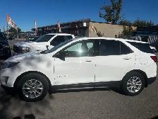 2018 Chevrolet Equinox LS, All Wheel Drive, Back-Up-Camera, Heat - Photo 4