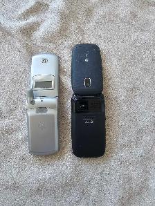 Motorola T720 and Doro Flip Phone Bundle - Photo 4