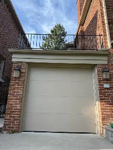 ⭐️NEW GARAGE DOORS⭐️ - Photo 3