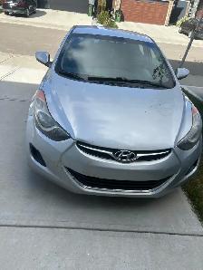 2012 Hyundai Elantra - Photo 3