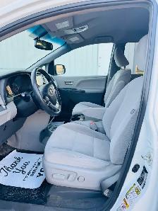 2015 Toyota Sienna Le, 8 Passenger Mini Van, Clean Van, PWR Slid - Photo 14