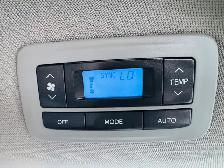 2015 Toyota Sienna Le, 8 Passenger Mini Van, Clean Van, PWR Slid - Photo 27
