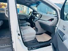 2015 Toyota Sienna Le, 8 Passenger Mini Van, Clean Van, PWR Slid - Photo 28