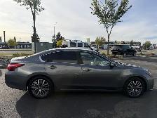 2016 Nissan Altima 2.5 SV - Photo 4