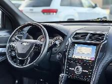 2018 Ford Explorer Platinum - Photo 19