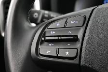 2025 Hyundai Venue Preferred Heated Seats/Wheel, Apple/Android, - Photo 9