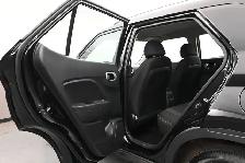 2025 Hyundai Venue Preferred Heated Seats/Wheel, Apple/Android, - Photo 18