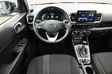 2025 Hyundai Venue Preferred Heated Seats/Wheel, Apple/Android, - Photo 20