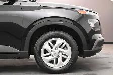 2025 Hyundai Venue Preferred Heated Seats/Wheel, Apple/Android, - Photo 25