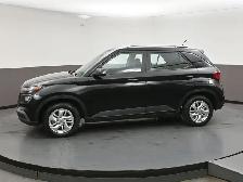 2025 Hyundai Venue Preferred Heated Seats/Wheel, Apple/Android, - Photo 28