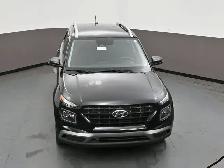 2025 Hyundai Venue Preferred Heated Seats/Wheel, Apple/Android, - Photo 42