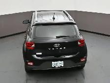 2025 Hyundai Venue Preferred Heated Seats/Wheel, Apple/Android, - Photo 46