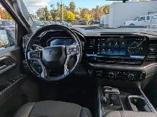 2023 Chevrolet Silverado 1500 Z71 - Photo 12