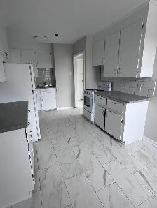 NEWLY RENOVATED ONE BEDROOM APARTMENT IN FAIRVIEW - 49 MELROSE A - Photo 5