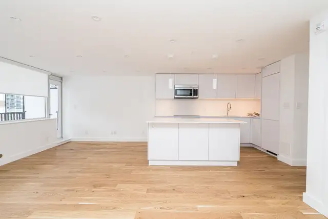 renovated two bedroom - ID 3636